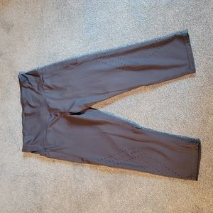 3/4 length leggings